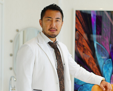 ゼティスビューティークリニックの鉄鑠院長の画像